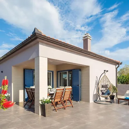 Villa Karla Nin-3